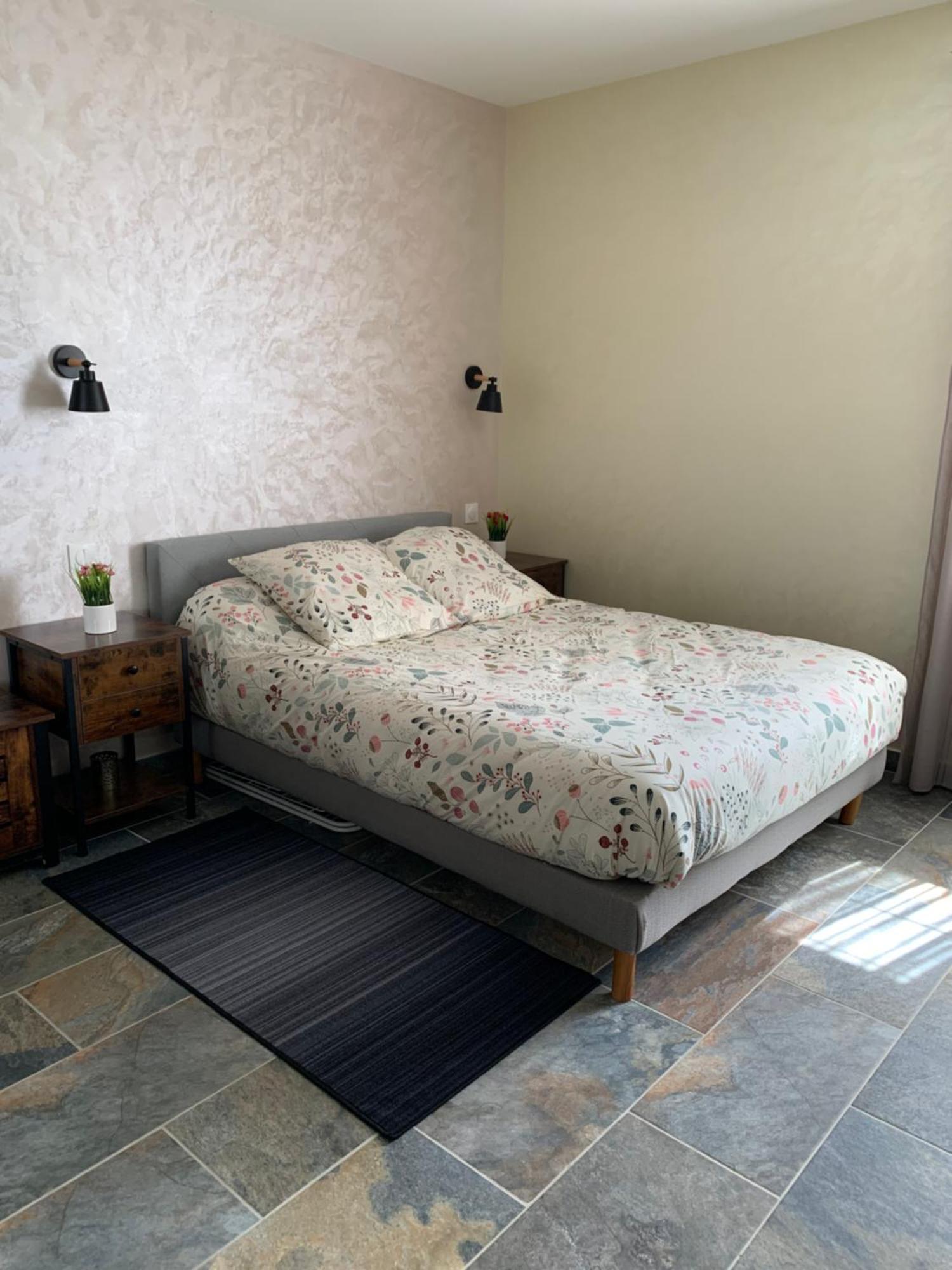 Studio Independant Avec Piscine Et Jardin L'Abergement-Sainte-Colombe Exteriör bild
